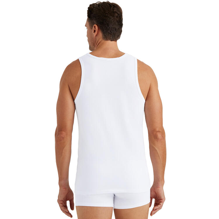 Auf diesem Bild sehen Sie stroendberg 3er Pack Herren Tr�gershirts in der Farbe wei�