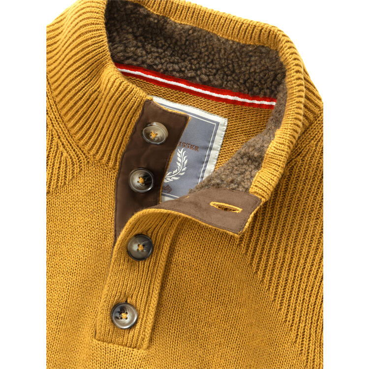 Auf diesem Bild sehen Sie Hinterstoisser Herren Thermopullover in der Farbe messing