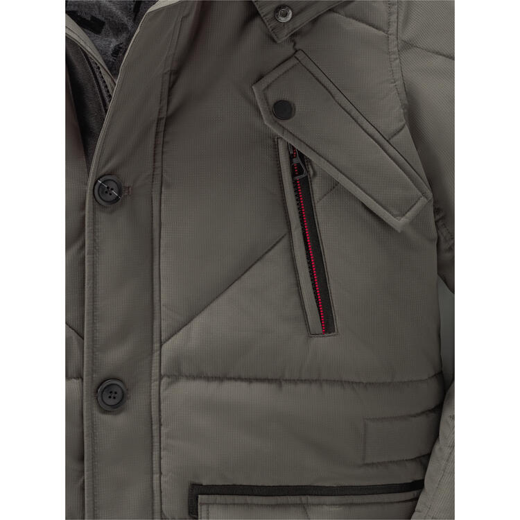 Auf diesem Bild sehen Sie Franco Bettoni Herren Arktik Steppjacke in der Farbe schilf