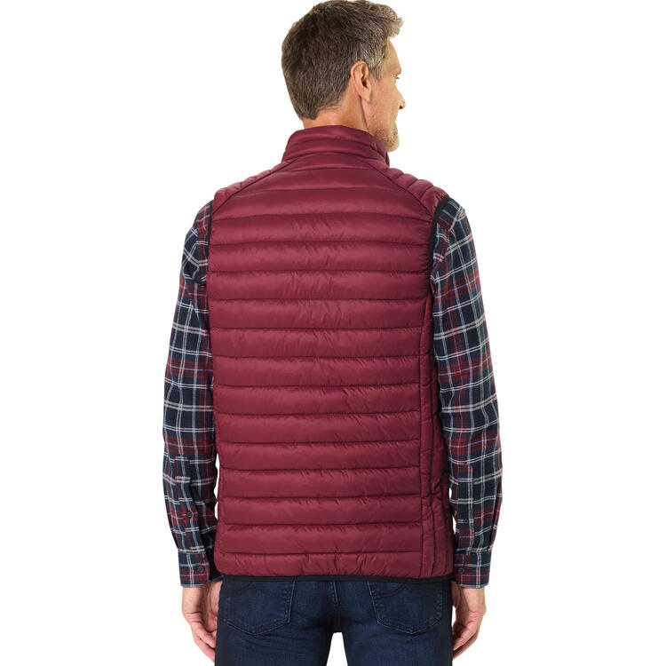 Auf diesem Bild sehen Sie Ducktail Herren-Set Weste und Flanellhemd in der Farbe bordeaux