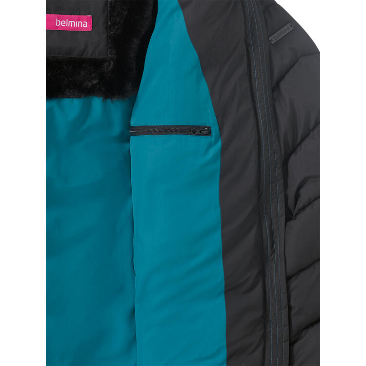 Auf diesem Bild sehen Sie Belmina Damen Steppjacke mit Fellkapuze in der Farbe schwarz