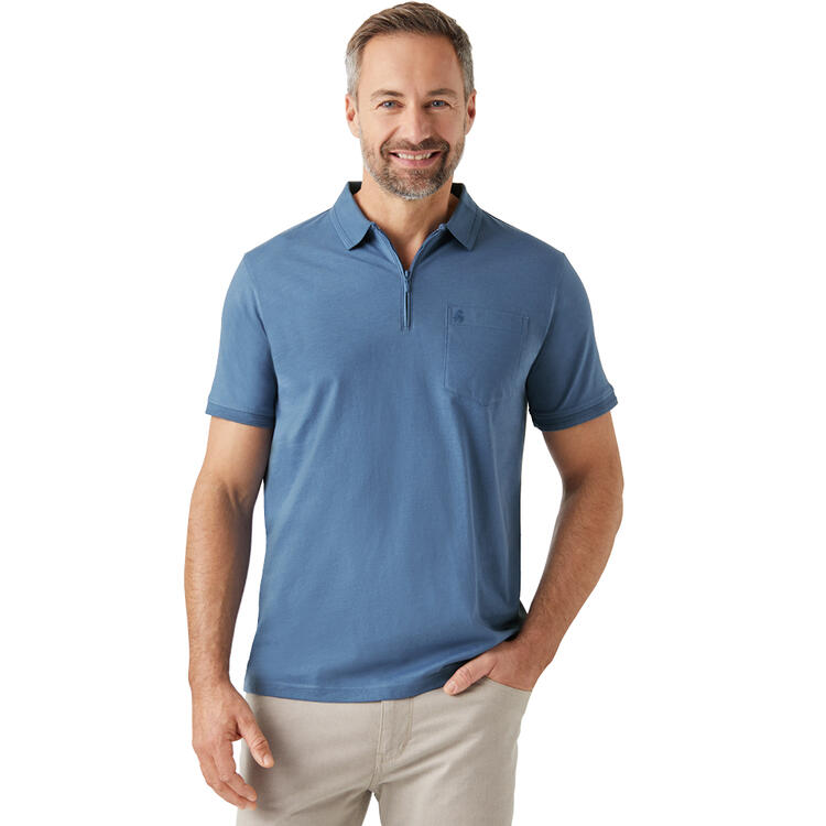Auf diesem Bild sehen Sie Jacques Britt Herren Poloshirt kurzarm mit Zipp in der Farbe blau