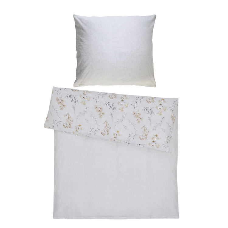 Auf diesem Bild sehen Sie Kleine Wolke Bettw�sche Renforc� in der Farbe floral