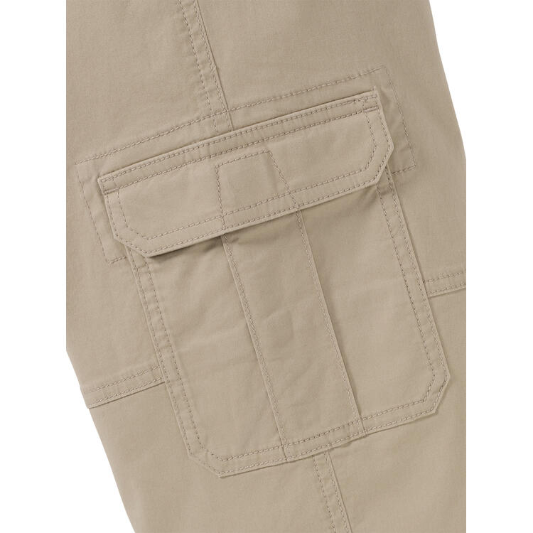 Auf diesem Bild sehen Sie Tom Ramsey Herren Capri-Hosen in der Farbe sand