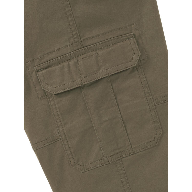 Auf diesem Bild sehen Sie Tom Ramsey Herren Capri-Hosen in der Farbe khaki
