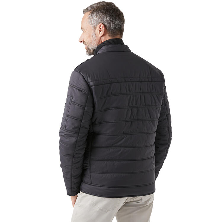Auf diesem Bild sehen Sie Tom Ramsey Herren Steppjacke mit Stehkragen in der Farbe schwarz