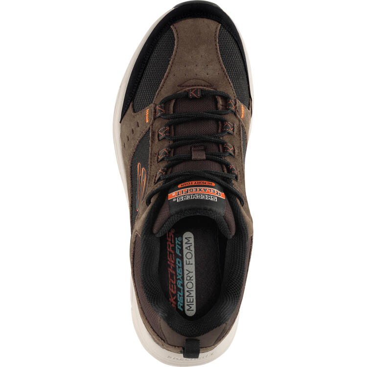 Auf diesem Bild sehen Sie Skechers Herren Trekkingschuhe niedrig in der Farbe braun