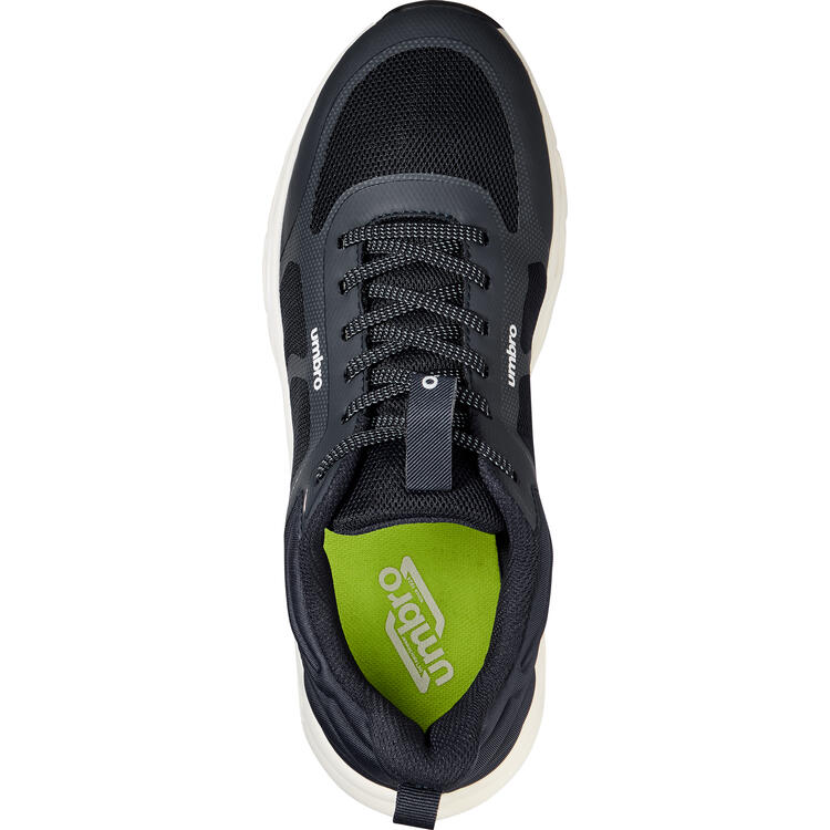 Auf diesem Bild sehen Sie Umbro Herren Sport- und Freizeitschuhe, bequem und leicht f�r jeden Tag in der Farbe marine