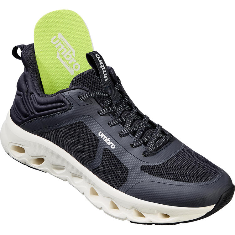 Auf diesem Bild sehen Sie Umbro Herren Sport- und Freizeitschuhe, bequem und leicht f�r jeden Tag in der Farbe marine